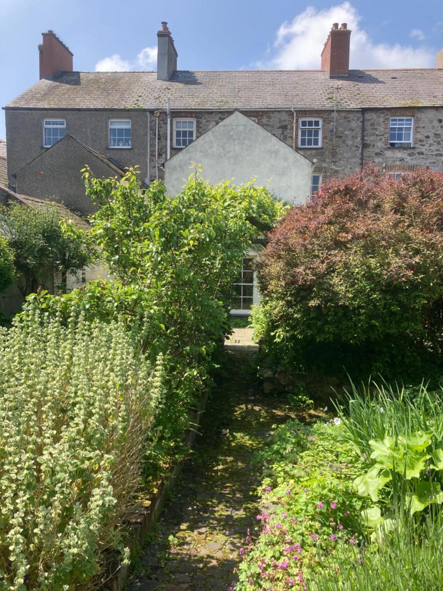 14 Church Street Bed & Breakfast Beaumaris Eksteriør bilde